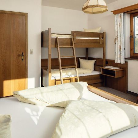 Haus Am Muehlanger Apartment แซร์เฟาส์ ภายนอก รูปภาพ