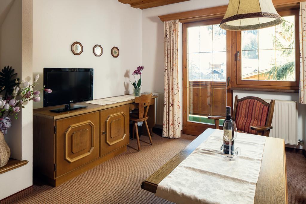 Haus Am Muehlanger Apartment แซร์เฟาส์ ภายนอก รูปภาพ